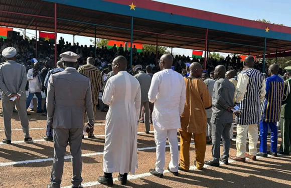 Le 11 décembre 2024 dernier, jour de commémoration de l’indépendance du Burkina Faso, le Centre Diocésain de Communication Notre-Dame du Sahel a été honoré de la Médaille d’honneur des Collectivités locales dans la  commune de Ouahigouya, Région du Nord.
