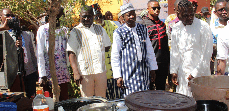 Journée des Communautés : C’est sous le thème : « Avec le CDC Kolzanga faisons grandir la paix par la rencontre et le dialogue intercommunautaire et intergénérationnel » que le Centre Diocésain de Communication prône la Cohésion Sociale et le Vivre-ensemble dans la belle cité de Naaba Kango.